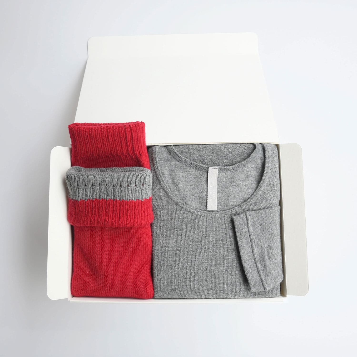 チャコールインナー/長袖＆ニットルームソックス