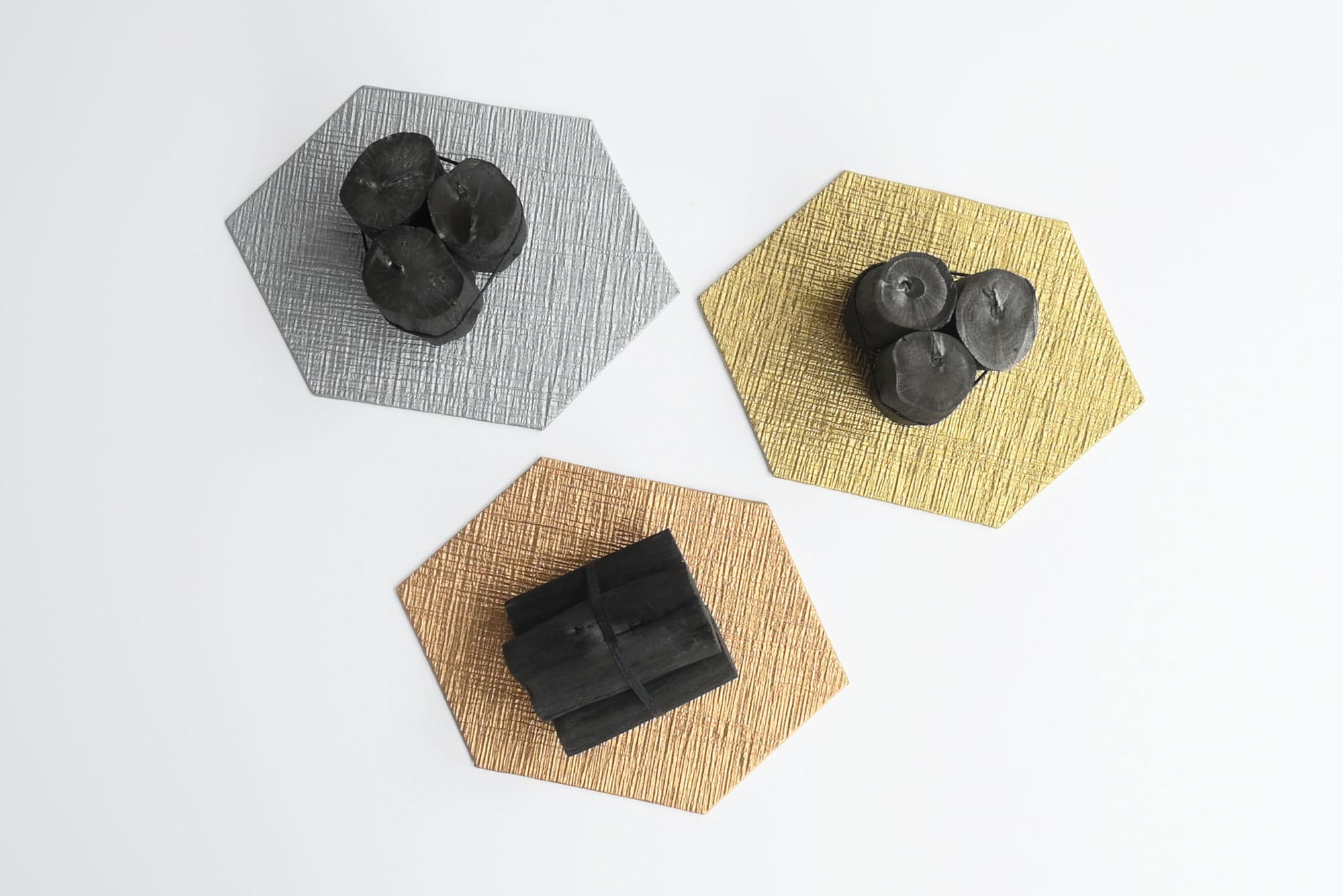 炭飾り/ 亀甲[備長炭オブジェ] /銀座紀州備長炭ショップ 掌 オンライン